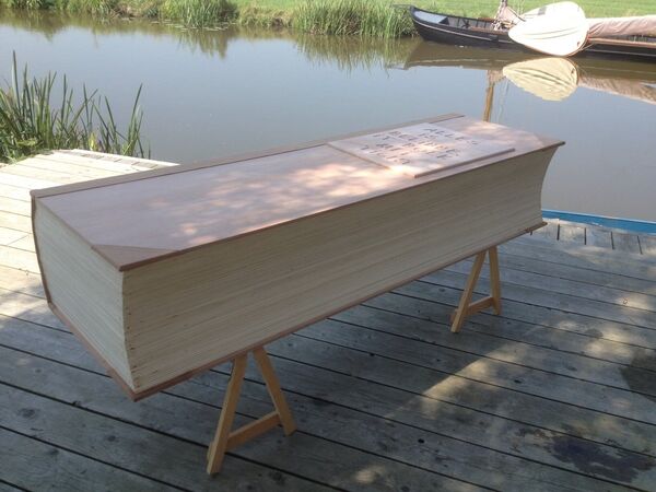 De-kistemakker-uitvaartkist-boekenkist